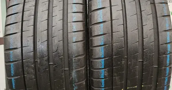 MICHELIN PILOT SPORT 4 S 225/40 R19 93Y Cel mai vândut