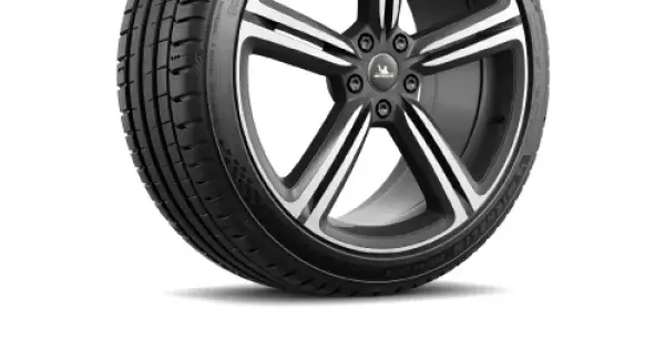 Cel mai vândut MICHELIN PILOT SPORT 5 225/40 R19 93Y