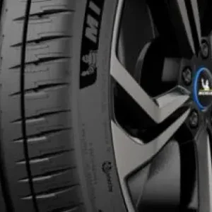Reducere MICHELIN PILOT SPORT 5 225/50 R17 98Y