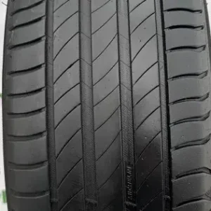 MICHELIN PRIMACY 4 215/55 R17 94V Comandă acum