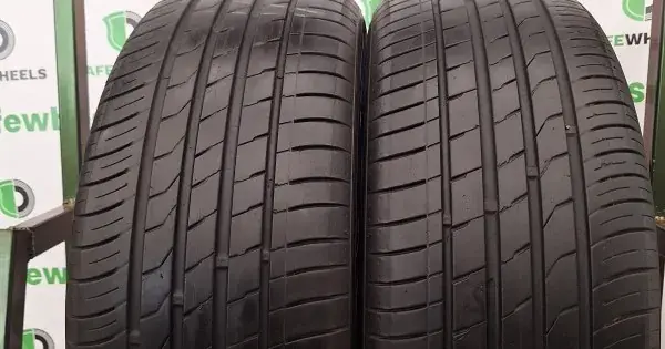Reducere extra NEXEN N fera su 1 215/55 R17 94V