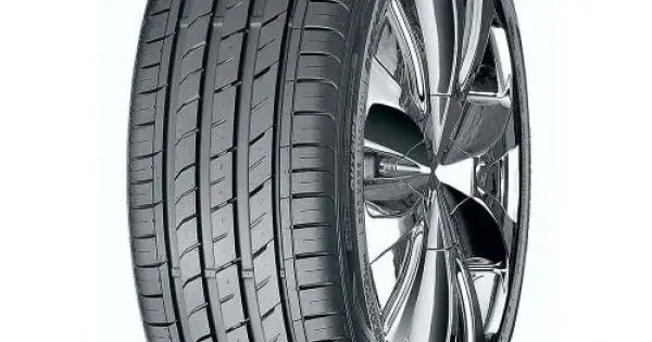 Retur gratuit Nexen Nfera-SU1 205/50 R17 89V