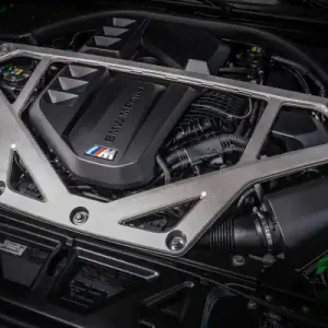 Ranforsare superioara compartiment motor (M4 CSL) "M Performance" - BMW Seria 2 G87M2, Seria 3 G80M3 G81M3, Seria 4 G82M4 G83M4 Ieftin